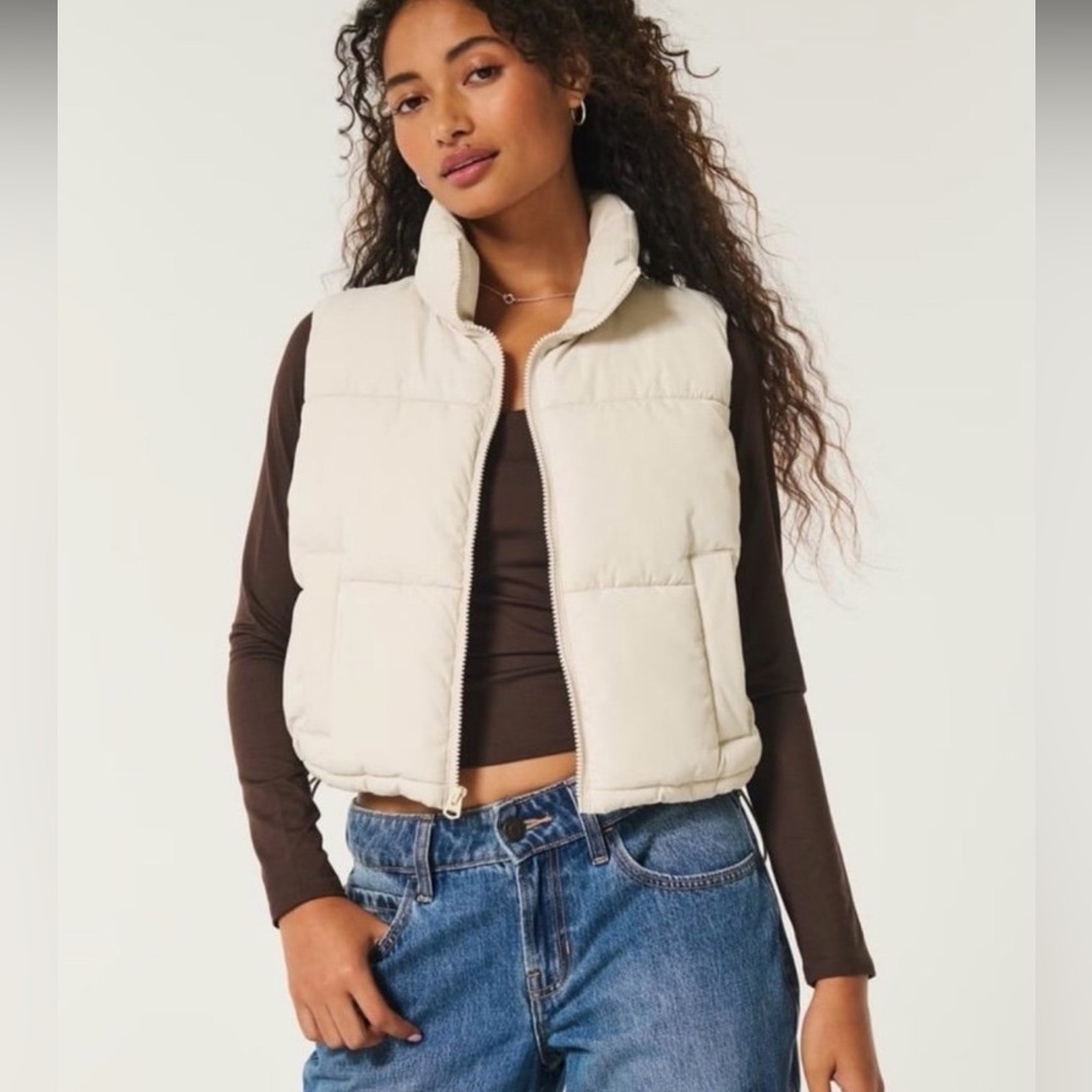 New XS Hollister Puffer Vest
